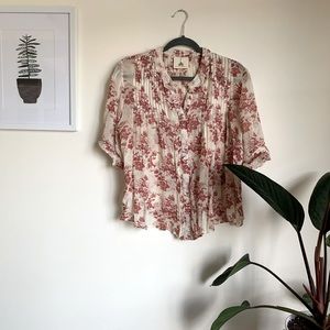 Blouse, never worn. Good condition